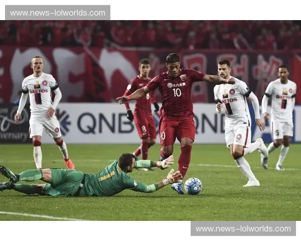 巅峰对决，硝烟再起！亚泰vs上港，一场不容错过的足球盛宴！